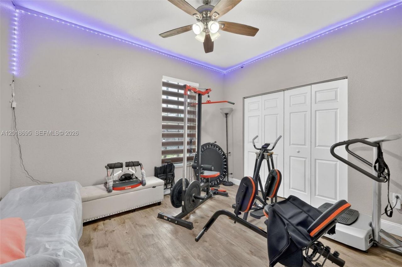 3985 NE 15th St , Homestead, FL 33033 Photo