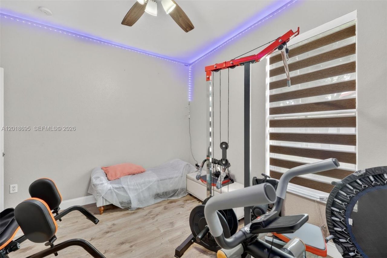 3985 NE 15th St , Homestead, FL 33033 Photo