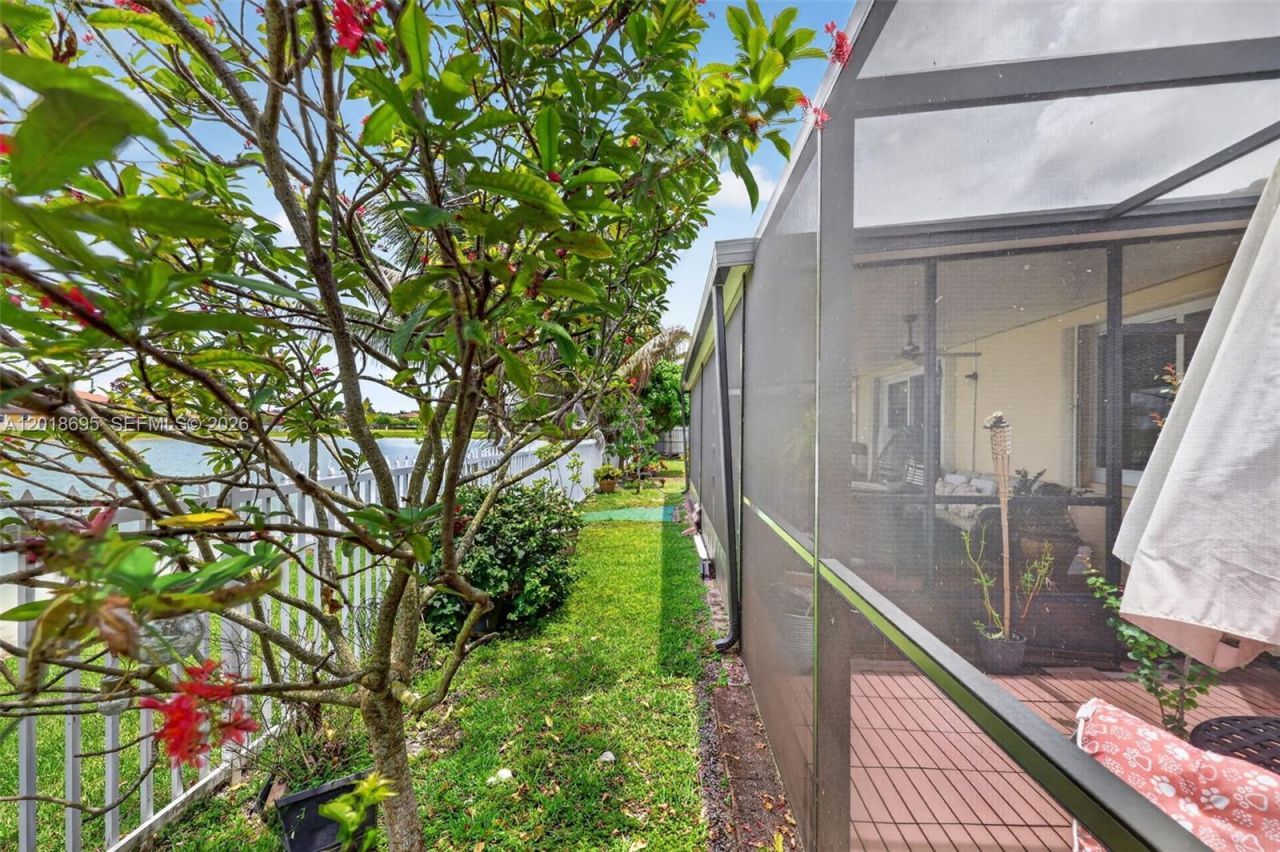 3985 NE 15th St , Homestead, FL 33033 Photo