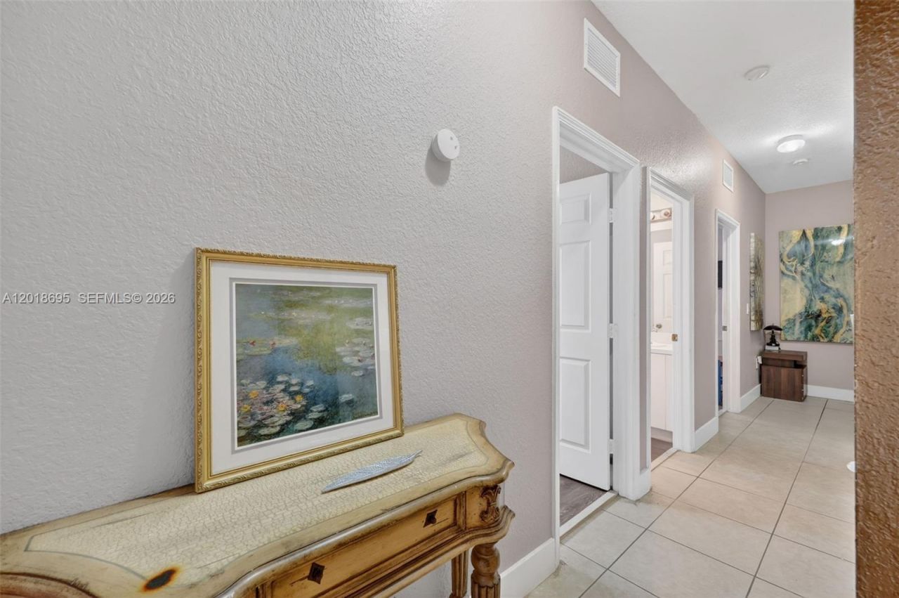 3985 NE 15th St , Homestead, FL 33033 Photo