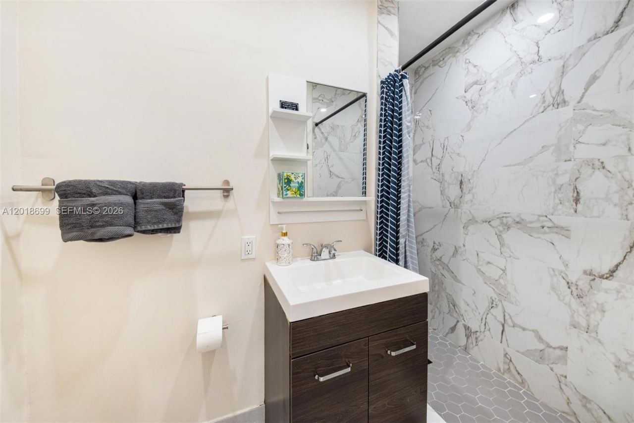 Please Call For Address, Unit A, Miami, FL 33130 Photo