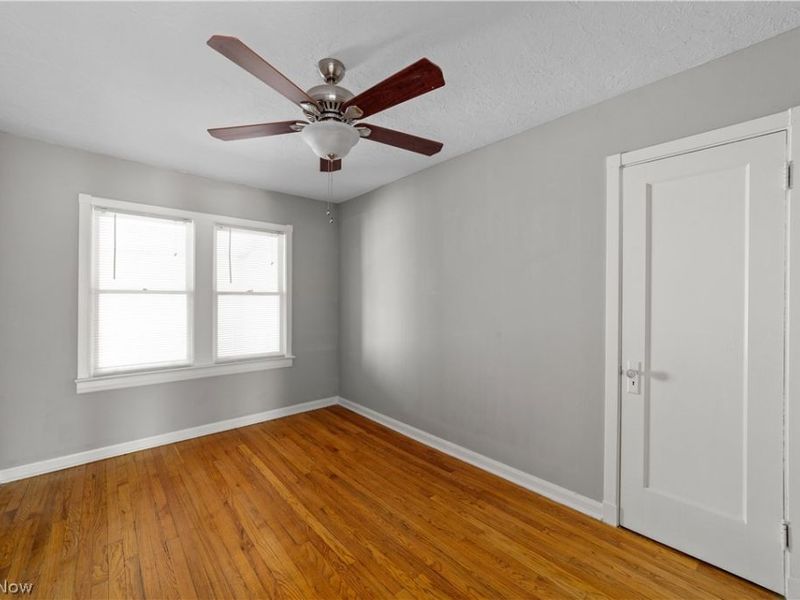 5688 Shawnee Drive, Lyndhurst, OH 44124 Photo 16
