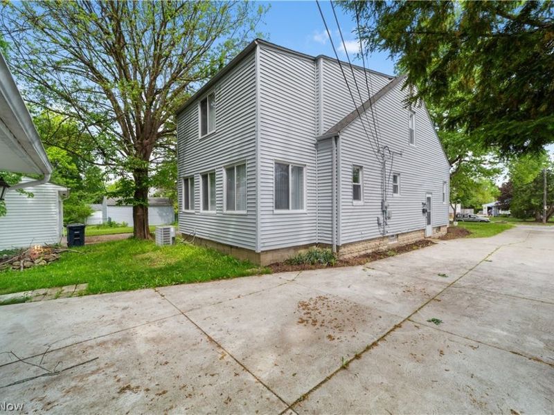 5688 Shawnee Drive, Lyndhurst, OH 44124 Photo 29