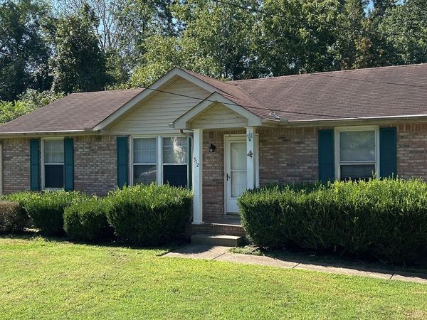 512 Mallory Dr, Clarksville, TN 37042
