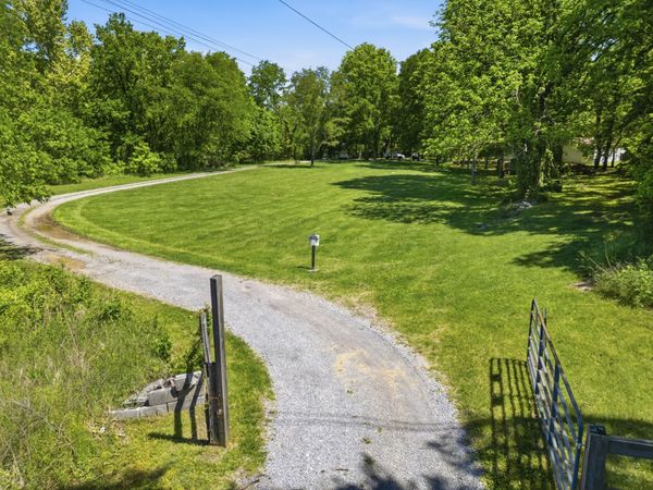 2561 Bell Rd , Watertown, TN 37184