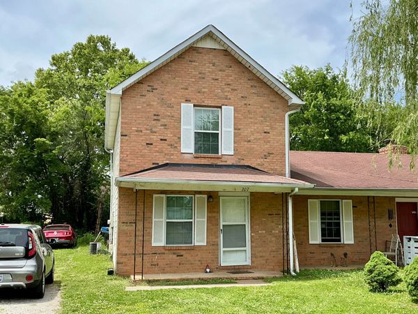 307 Lilly Ln, Murfreesboro, TN 37128