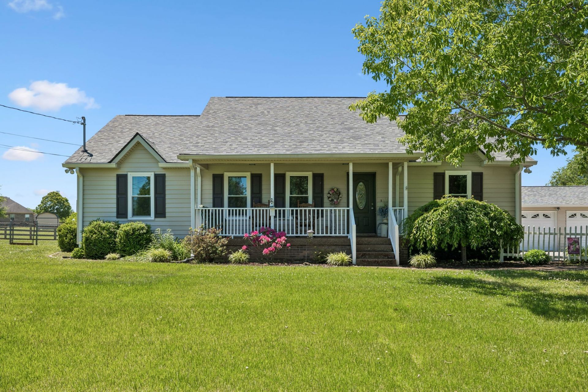 1473 Bridle Ln, Chapel Hill, TN 37034 Main Photo