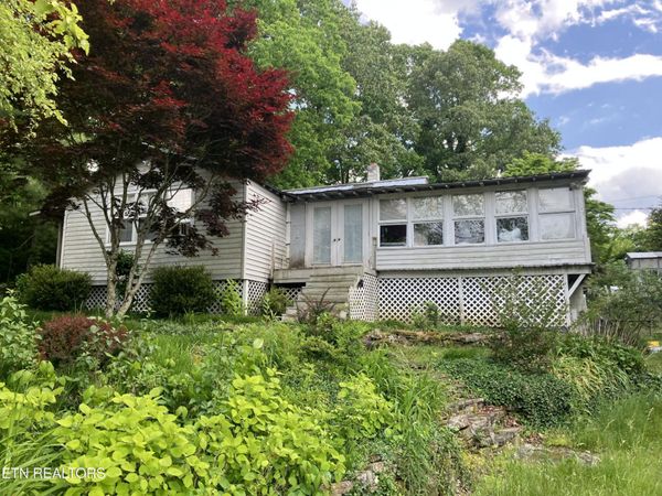 1788 Highway 70 E , Crossville, TN 38555