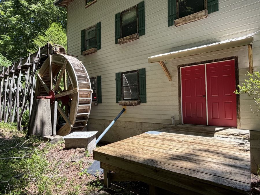 Property Image 4