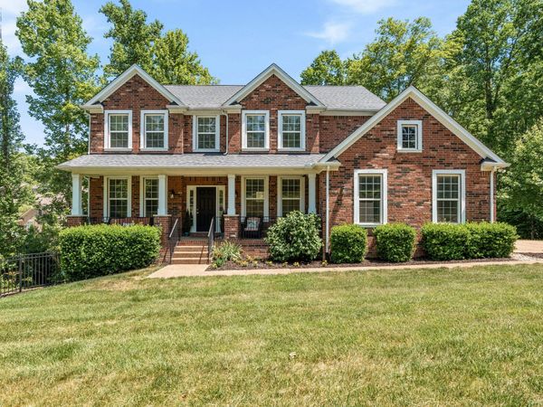 7140 Triple Crown Ln, Fairview, TN 37062
