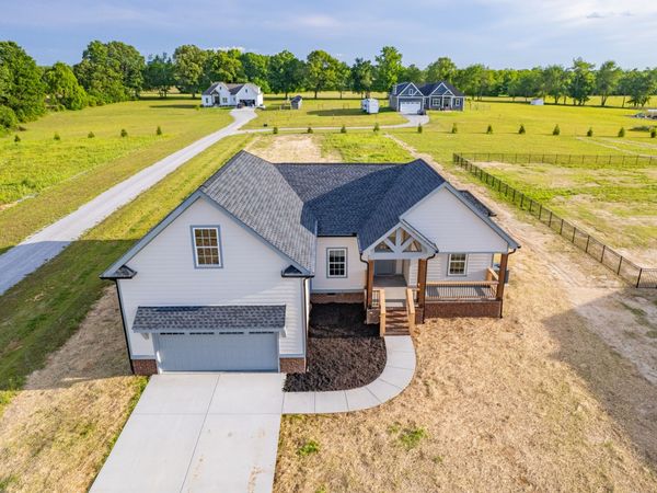 338 Dugout Rd , Summertown, TN 38483
