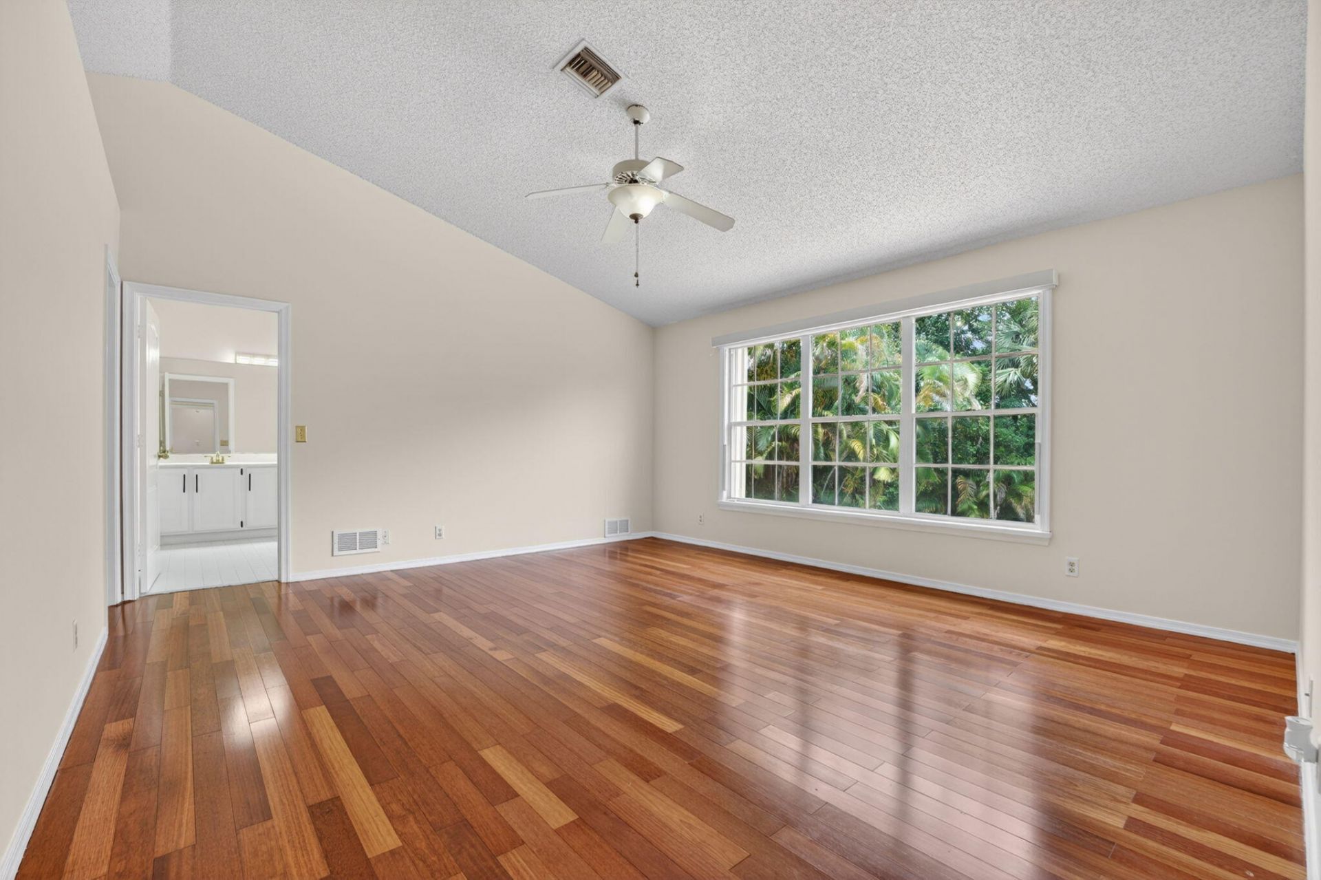 7555 Live Oak Drive, Coral Springs, FL 33065 Photo