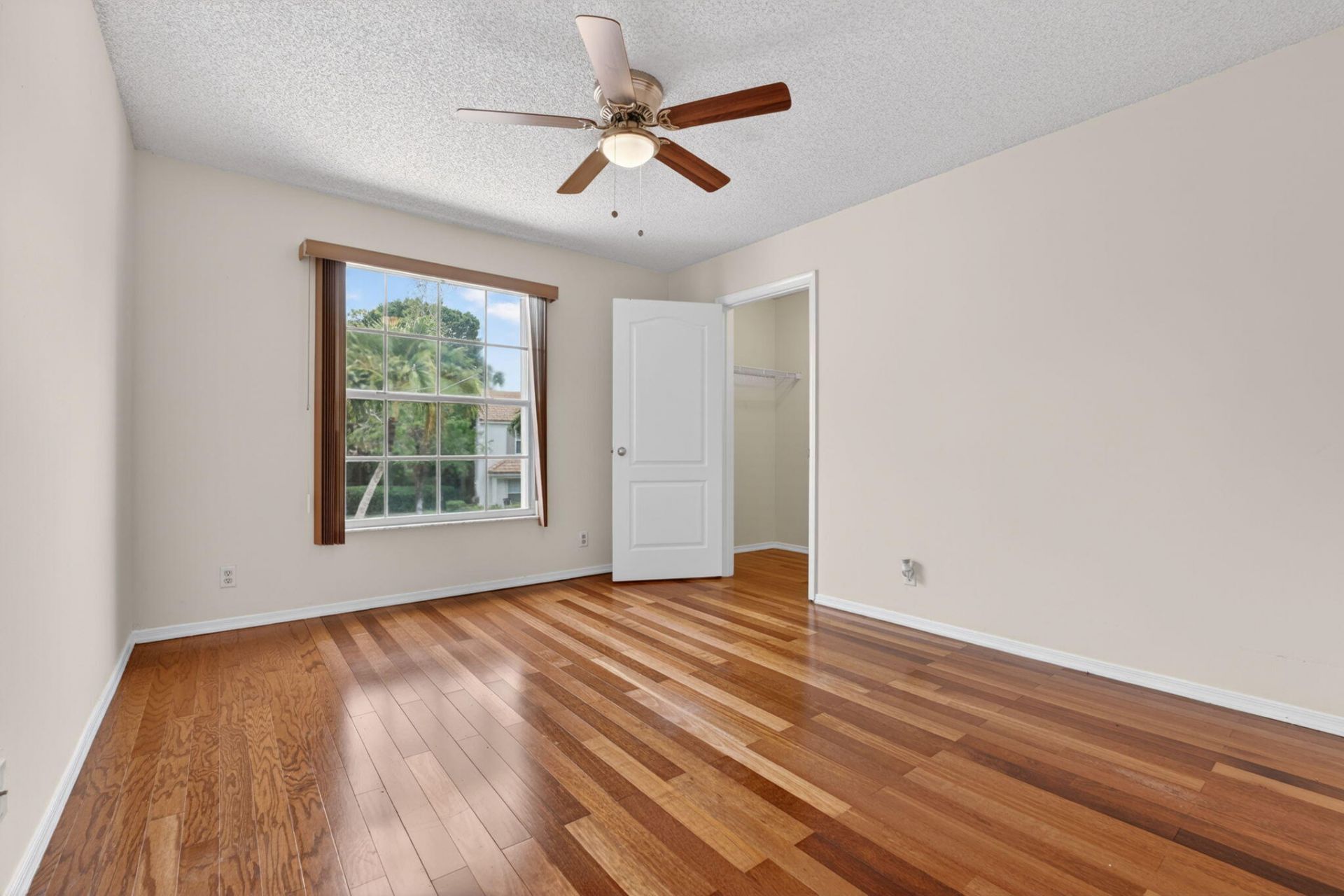 7555 Live Oak Drive, Coral Springs, FL 33065 Photo