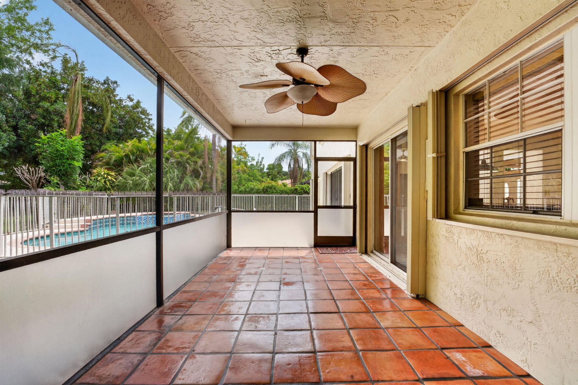 7555 Live Oak Drive, Coral Springs, FL 33065 Photo