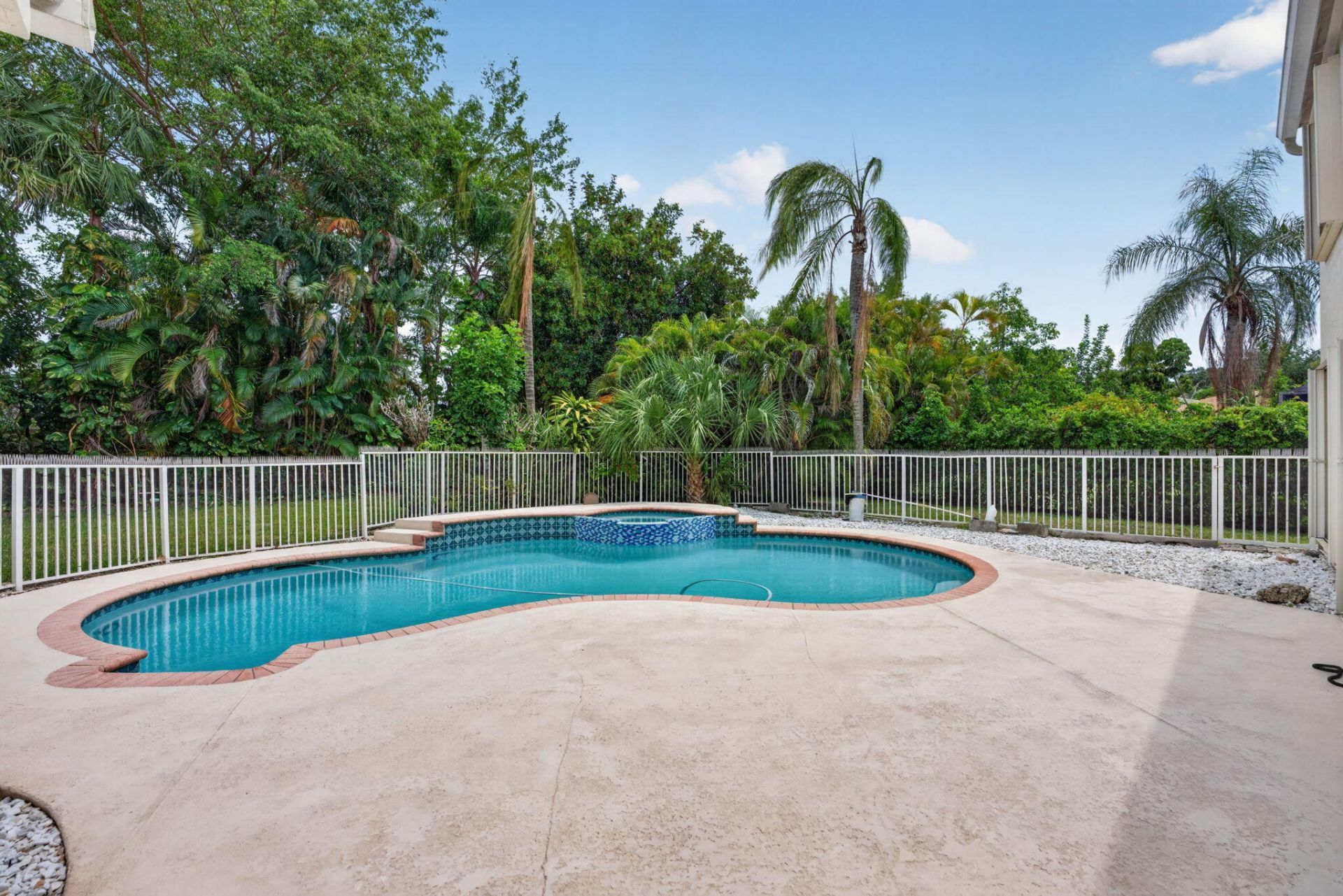 7555 Live Oak Drive, Coral Springs, FL 33065 Photo