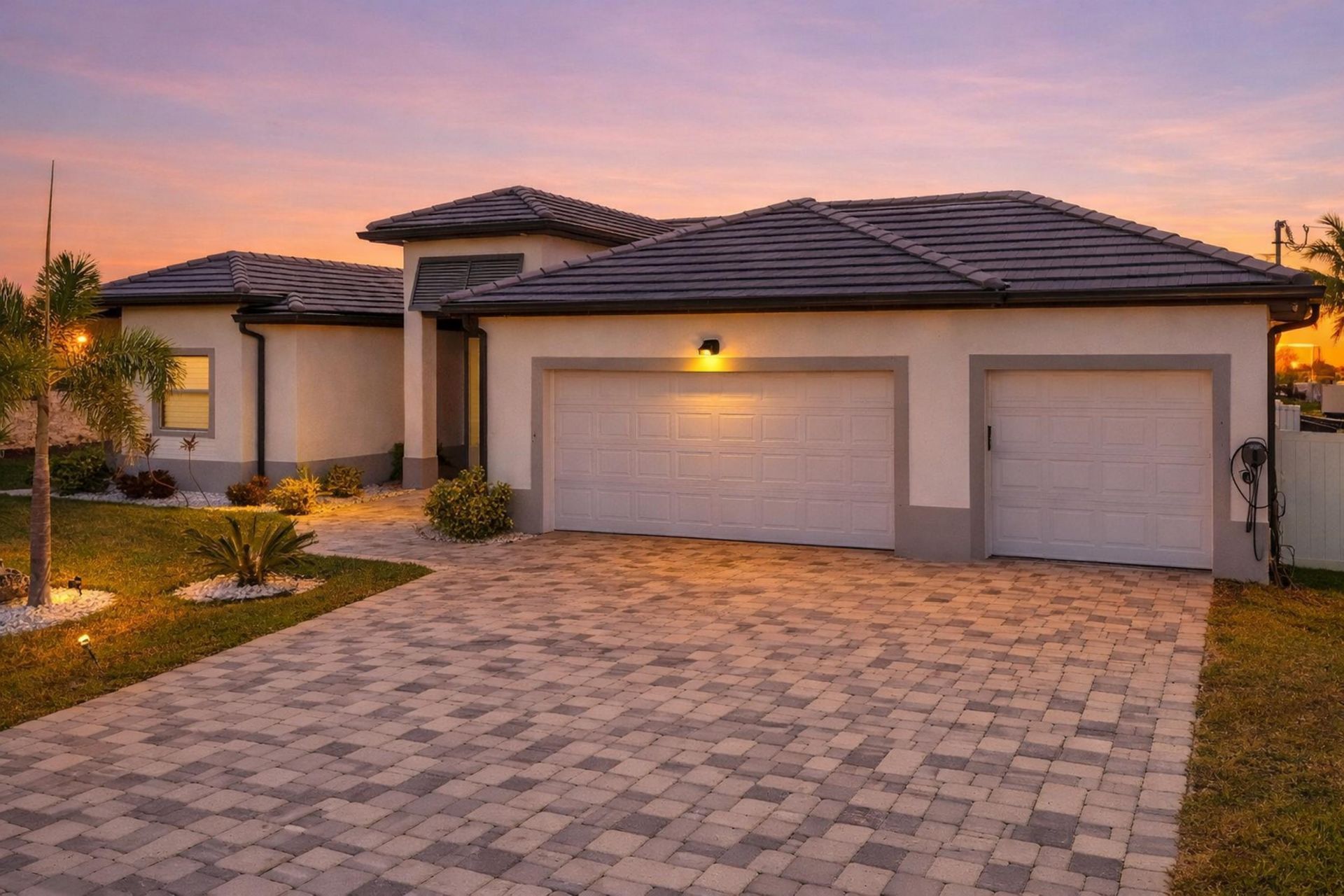 115 NW 33rd Avenue, Matlacha, FL 33993 Photo