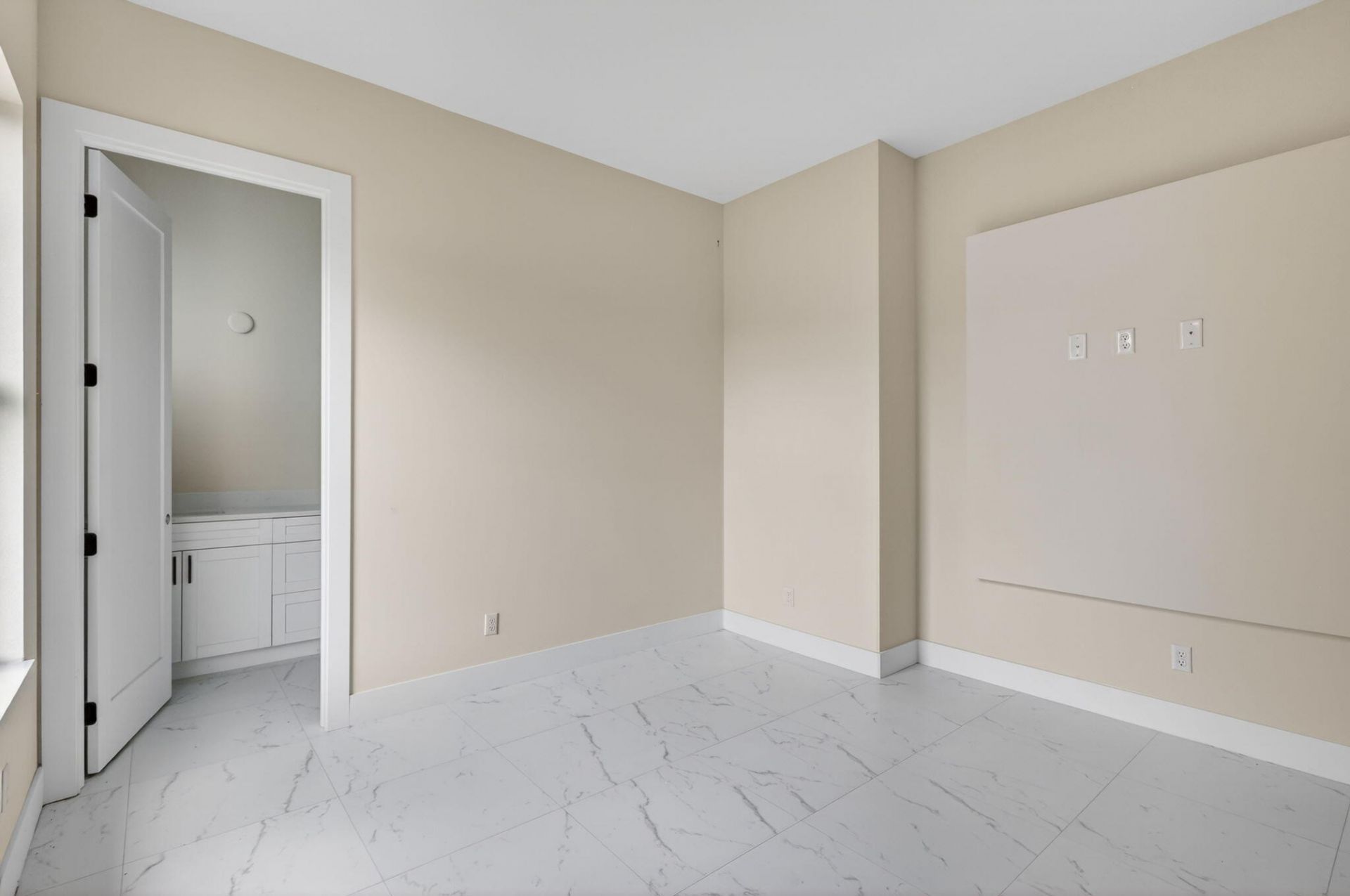 1974 SW Idaho Lane, Port Saint Lucie, FL 34953 Photo