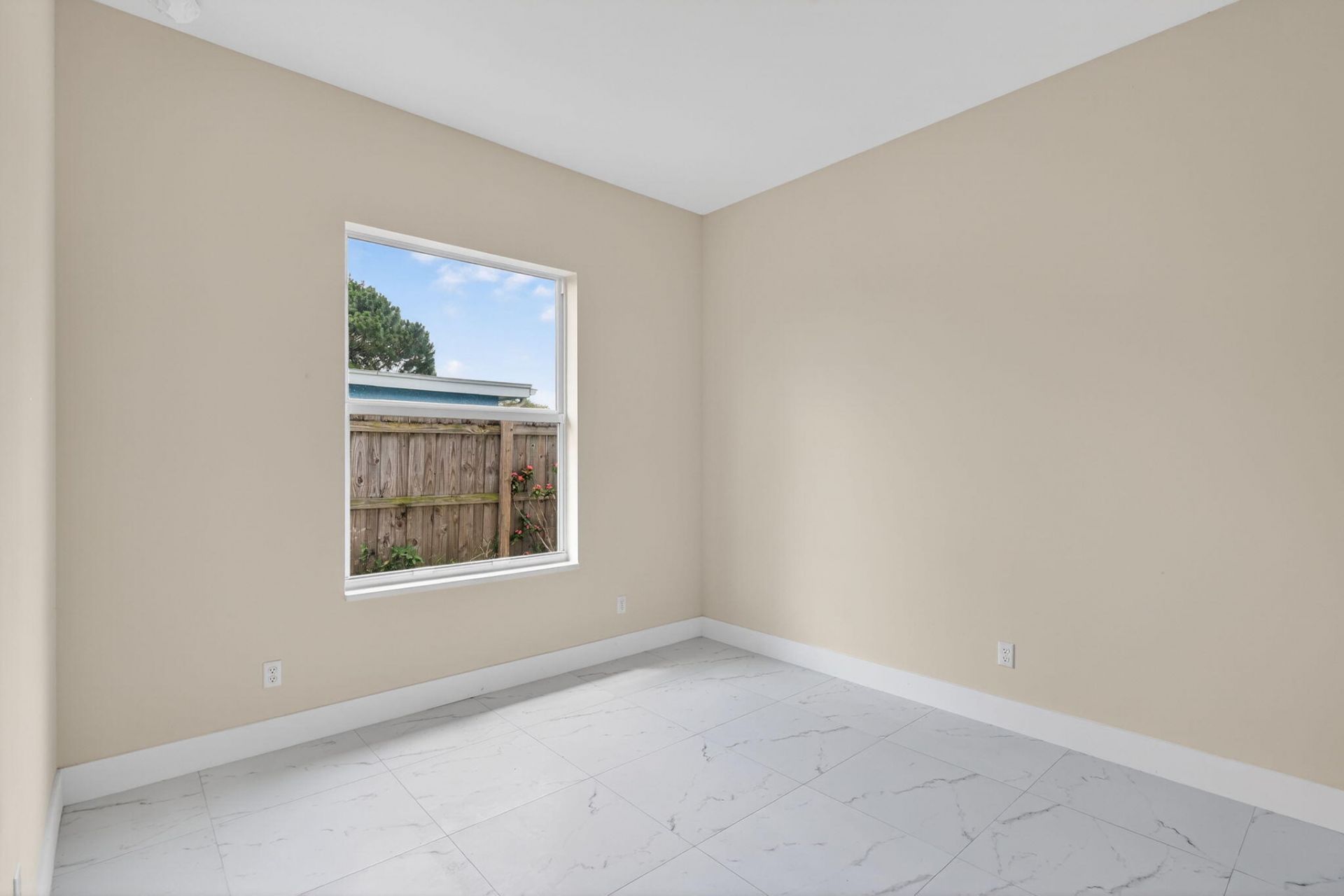 1974 SW Idaho Lane, Port Saint Lucie, FL 34953 Photo