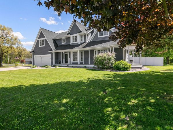 23099 S Shore Drive, Edwardsburg, MI 49112