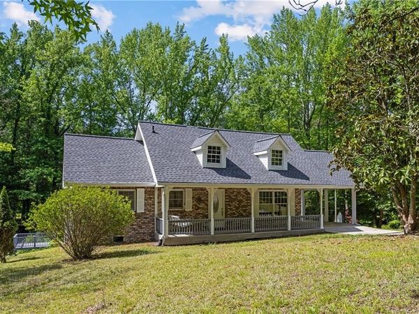 6400 Mixon Road, Chattahoochee Hills, GA 30268
