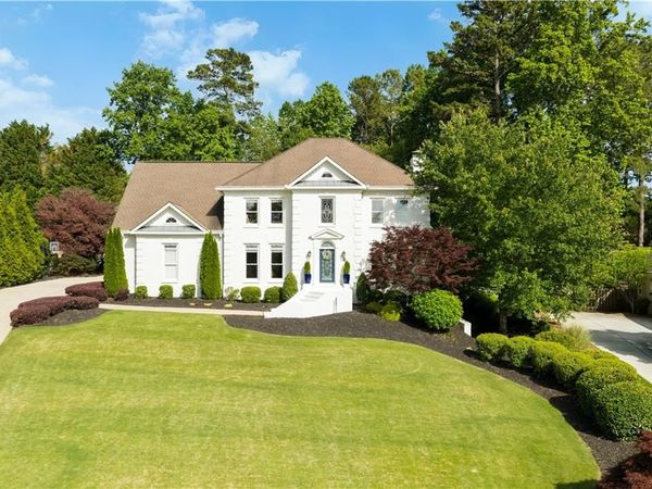 6930 Oak Brook Way, Cumming, GA 30040