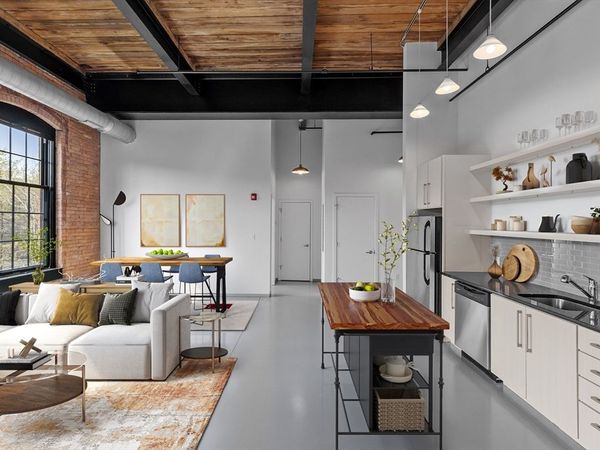 160 Water St, Unit 203, Williamstown, MA 01267