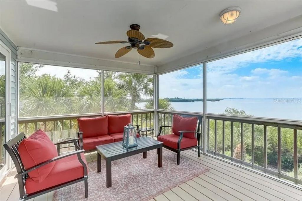 2424 Bay Drive , Bradenton, FL 34207 Photo