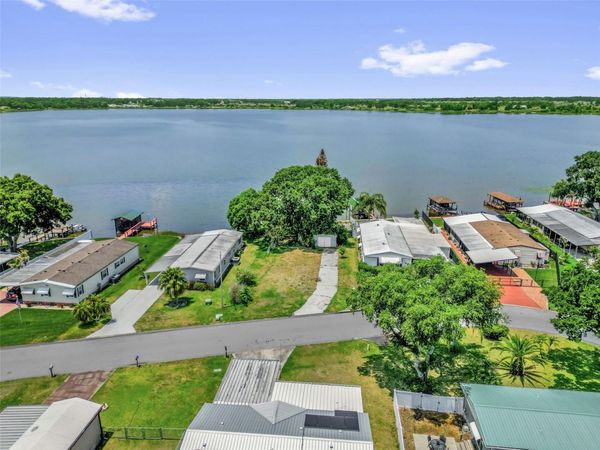 2050 THELMA DRIVE , LAKE ALFRED, FL 33850