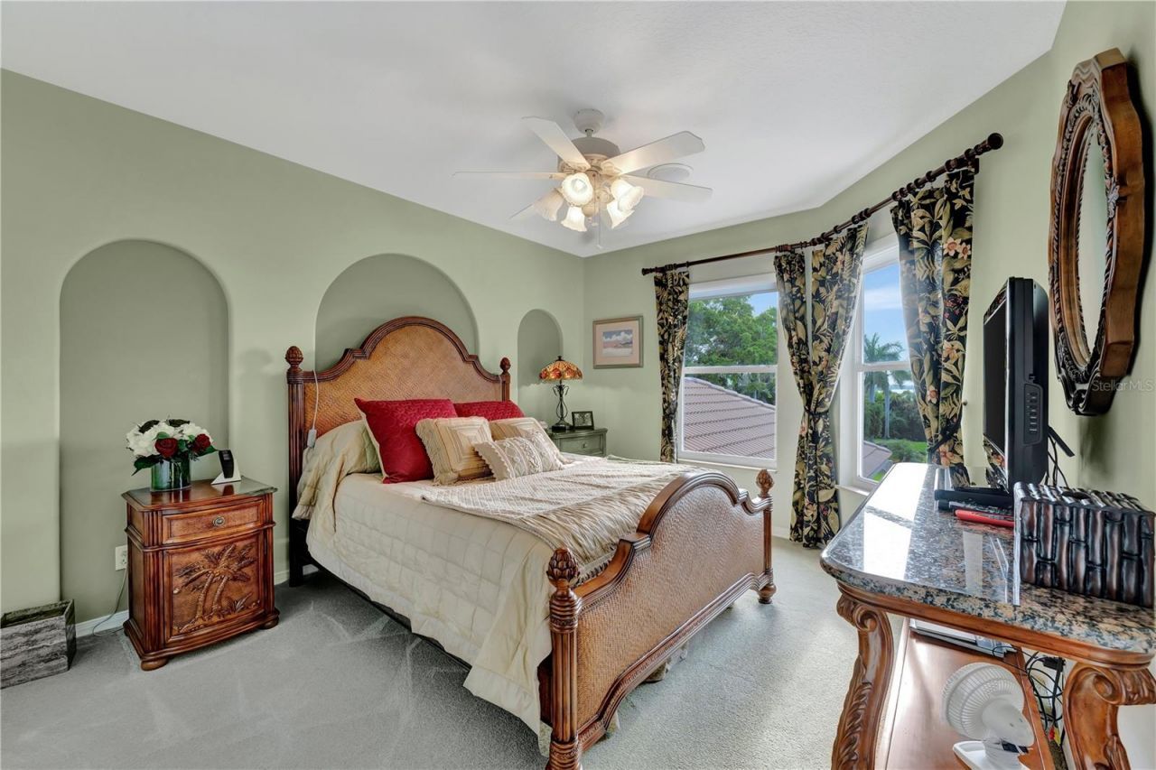 416 81st Street W, Bradenton, FL 34209 Photo