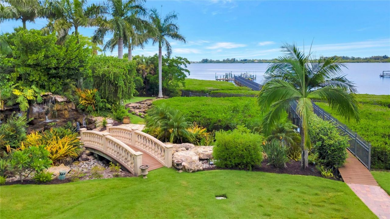 416 81st Street W, Bradenton, FL 34209 Photo