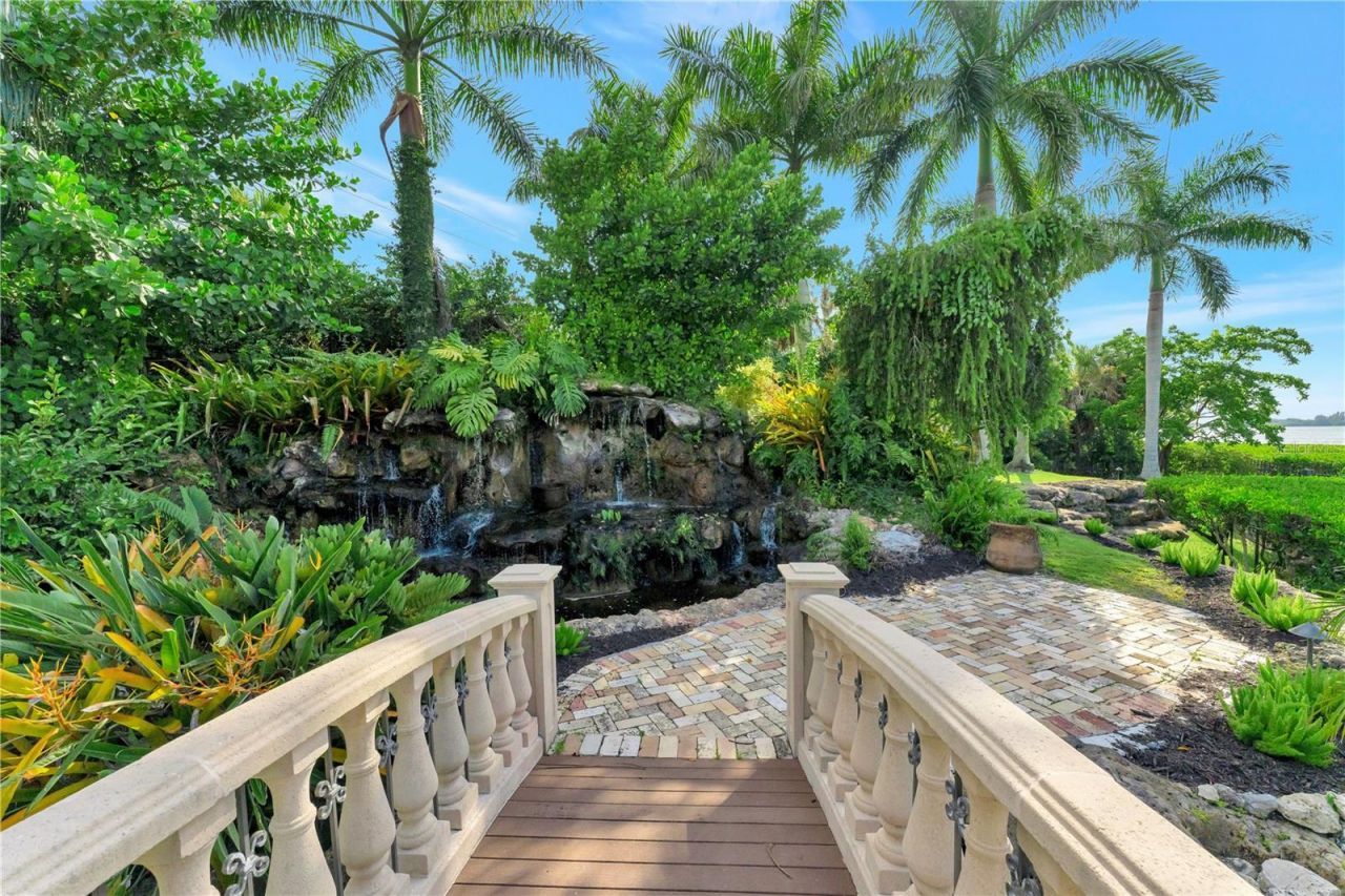 416 81st Street W, Bradenton, FL 34209 Photo