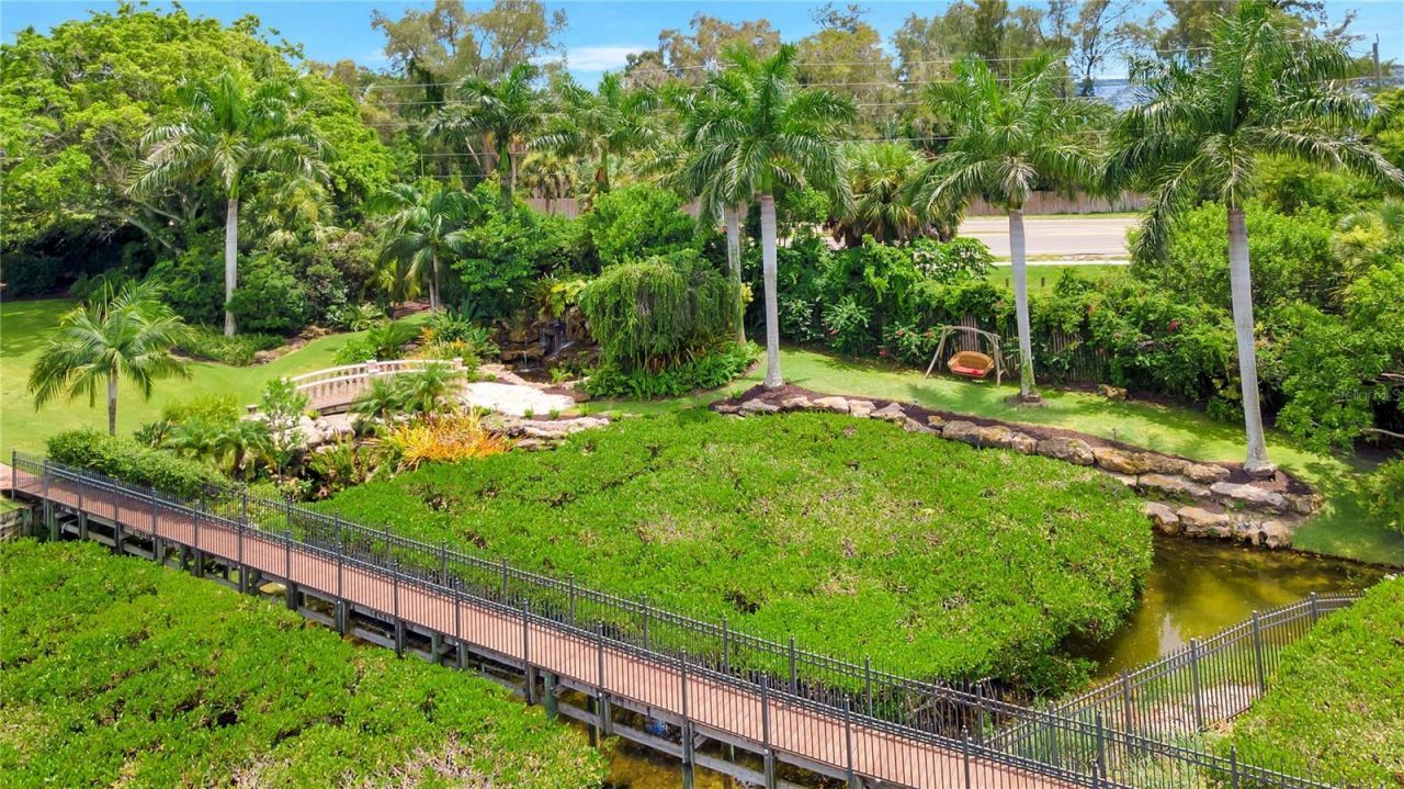 416 81st Street W, Bradenton, FL 34209 Photo