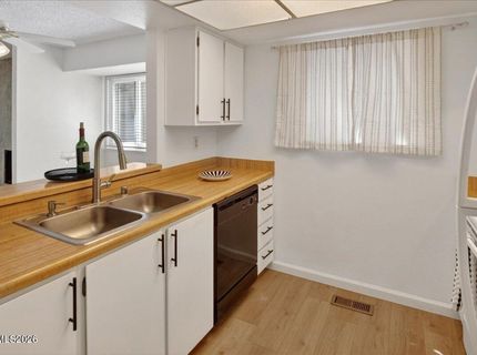 2325 Roundhouse Road, Sparks, NV 89431 Photo