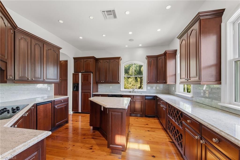 16475/95 Captiva Dr , Captiva, FL 33924 Photo