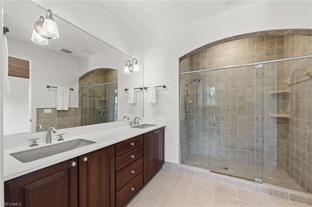 16475/95 Captiva Dr , Captiva, FL 33924 Photo