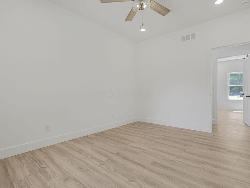 5140 Marietta Avenue, Buchtel, OH 45716 Photo 30