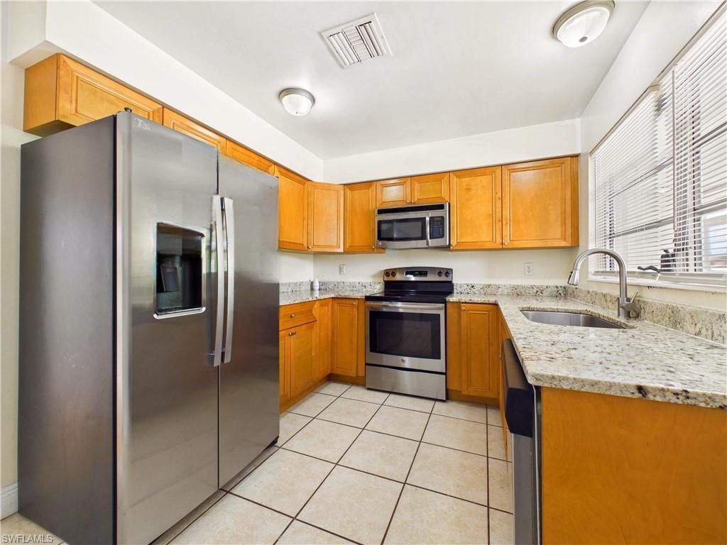794 Hydrangea Dr, North Fort Myers, FL 33903 Photo