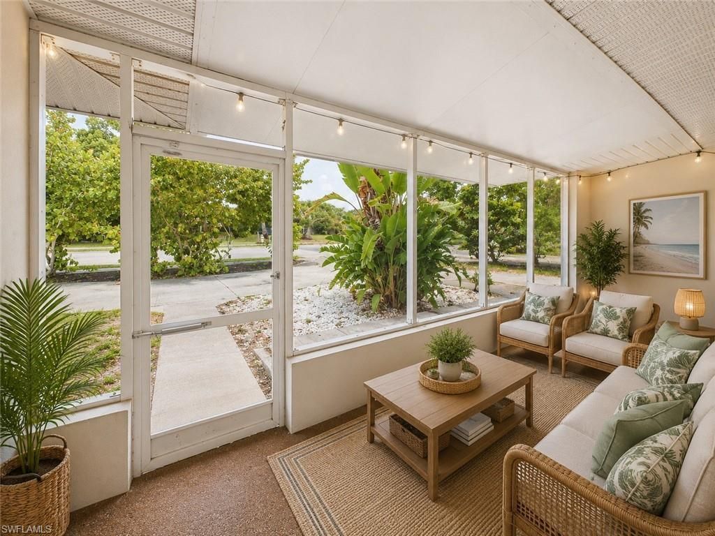 794 Hydrangea Dr, North Fort Myers, FL 33903 Photo