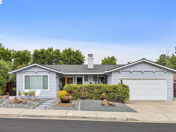 7747 Desertwood Ln, Pleasanton, CA 94588