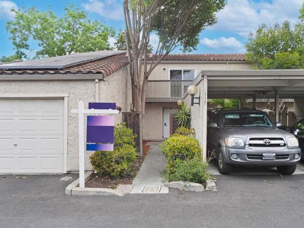 117 Mission Drive, East Palo Alto, CA 94303