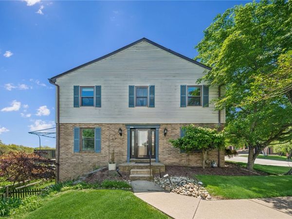 366 Nature Trail Ln, Murrysville, PA 15668