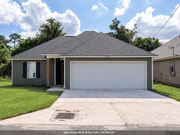 1395 Ravier Ln, Sunshine, LA 70780
