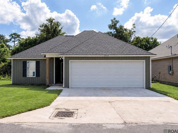 1395 Ravier Ln, Sunshine, LA 70780