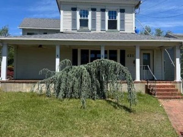 421 W Lincoln Avenue, Oakhurst, NJ 07755