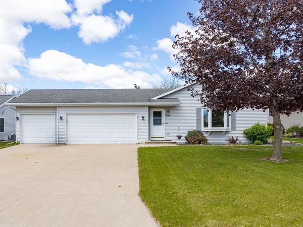 2140 DEER PRAIRIE DRIVE, Neenah, WI 54956