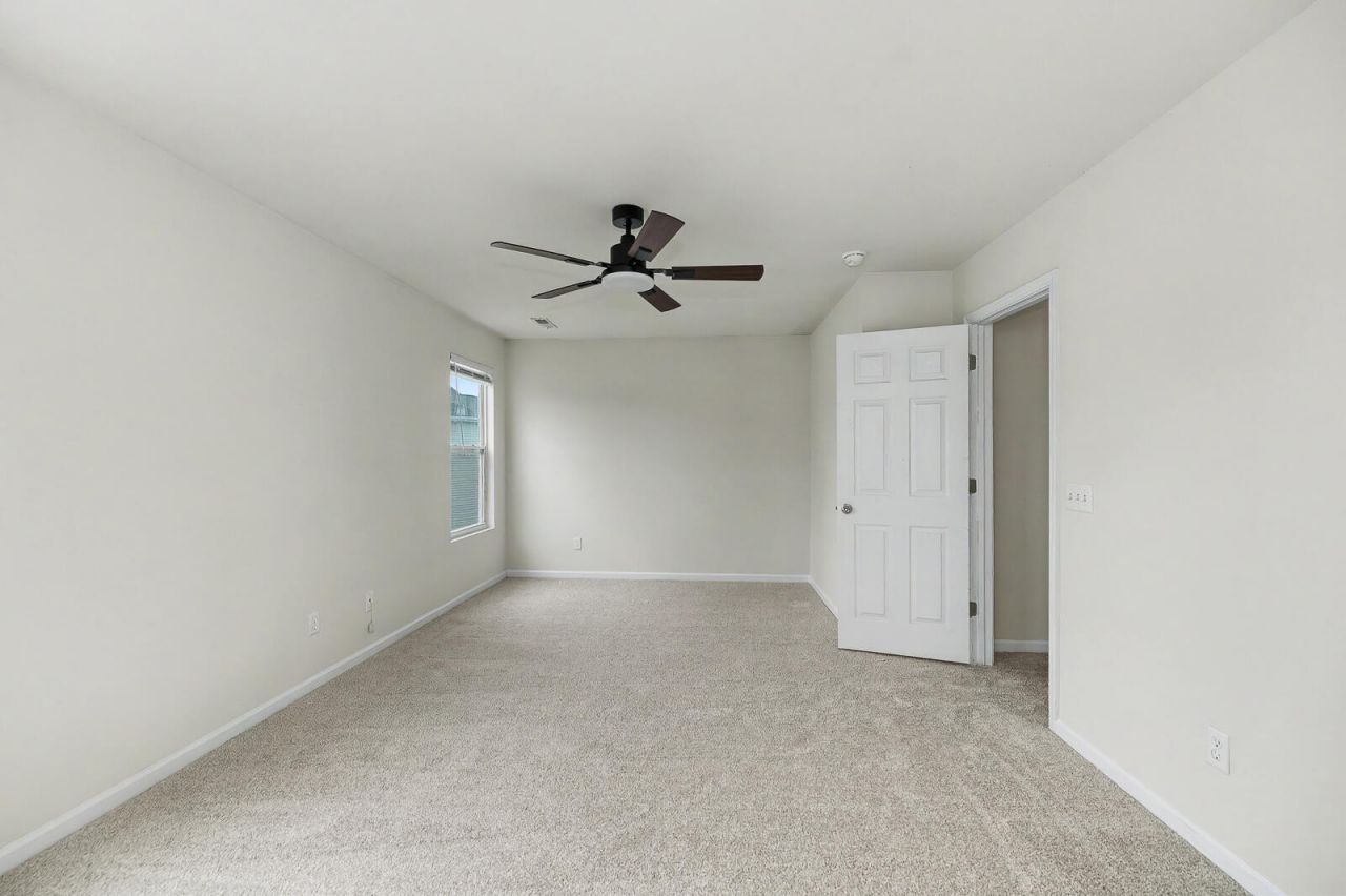 416 Watershed Drive Photo 15