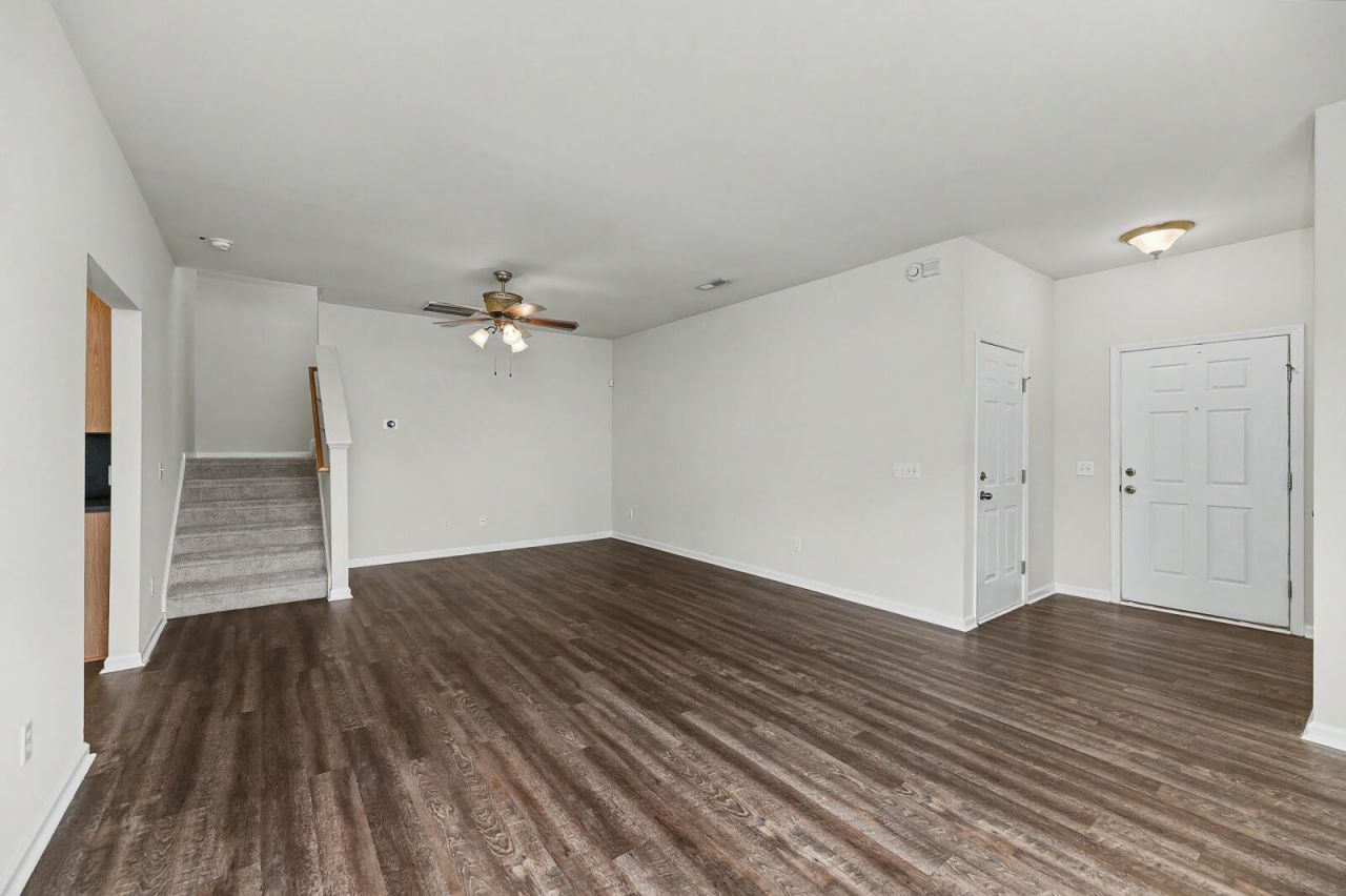 416 Watershed Drive Photo 7