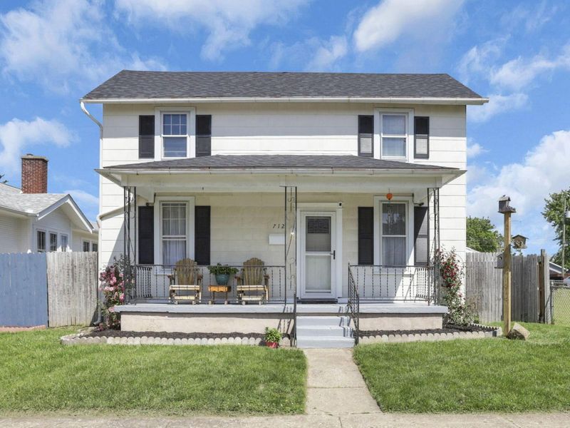 712 Garfield Avenue, Lancaster, OH 43130 Photo 2