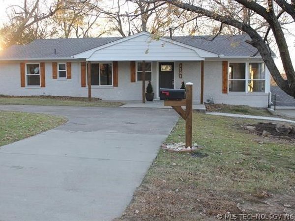 1141 N Country Club Road , Muskogee, OK 74403