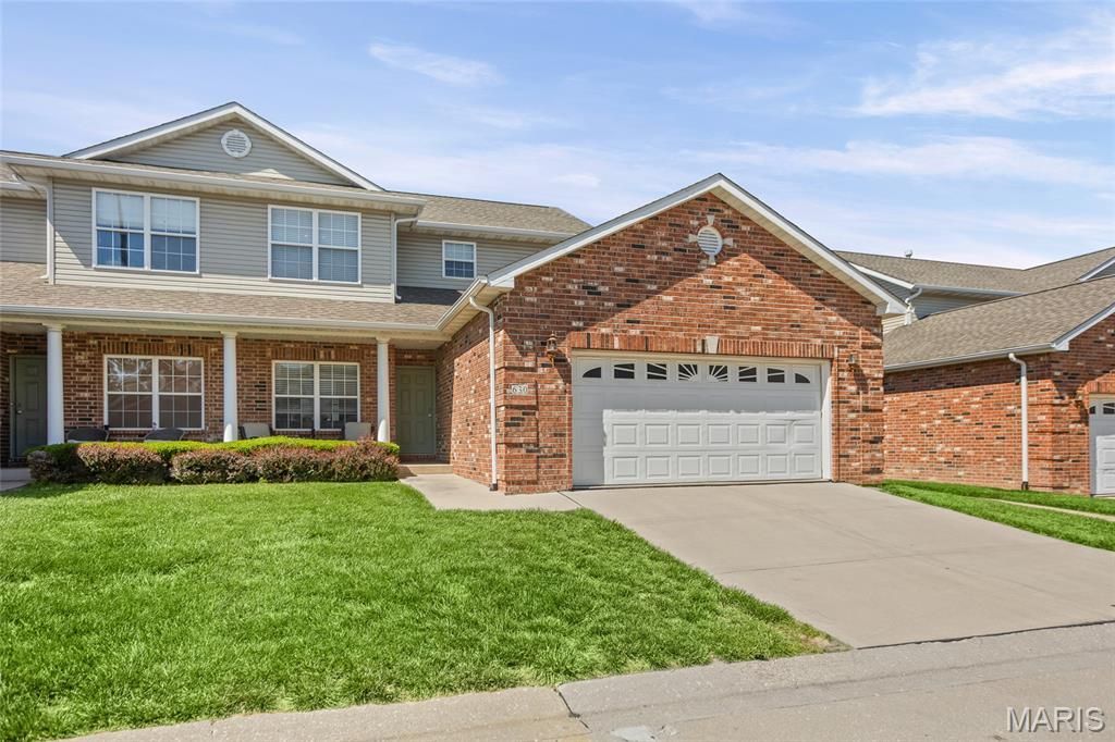 630 Titan Drive, O Fallon, IL 62269 Main Photo